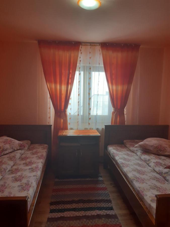 Cabana Gabriela Gîrda de Sus エクステリア 写真