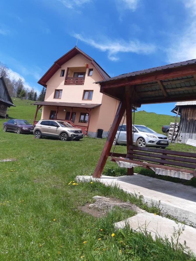 Cabana Gabriela Gîrda de Sus エクステリア 写真